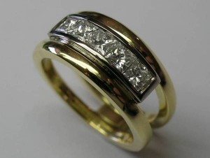 Five diamond ring
