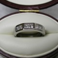 Princess cut diamond wedding ring