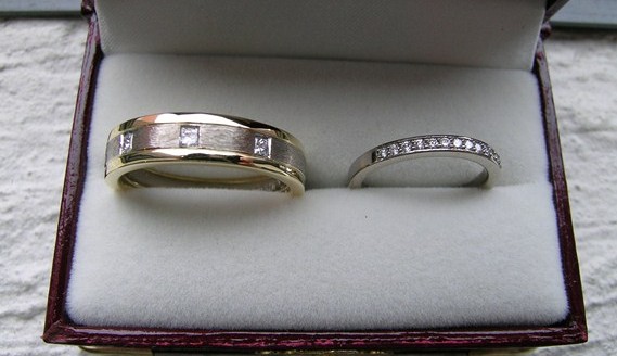 Gents two tone princess cut diamond wedding ring